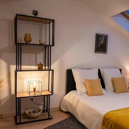 Duplex Lindor élégant - Jusqu'à 4 Personnes - Parking Gratuit Appartement *