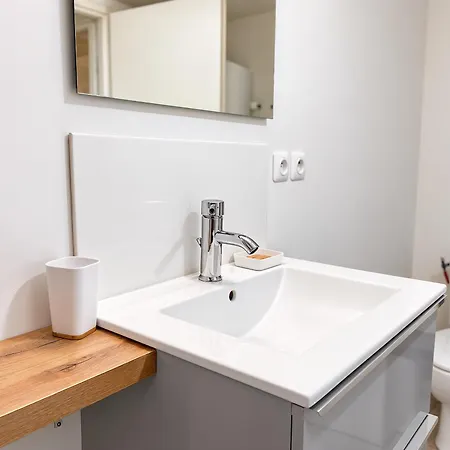 Apartamento Duplex Lindor élégant - Jusqu'à 4 Personnes - Parking Gratuit